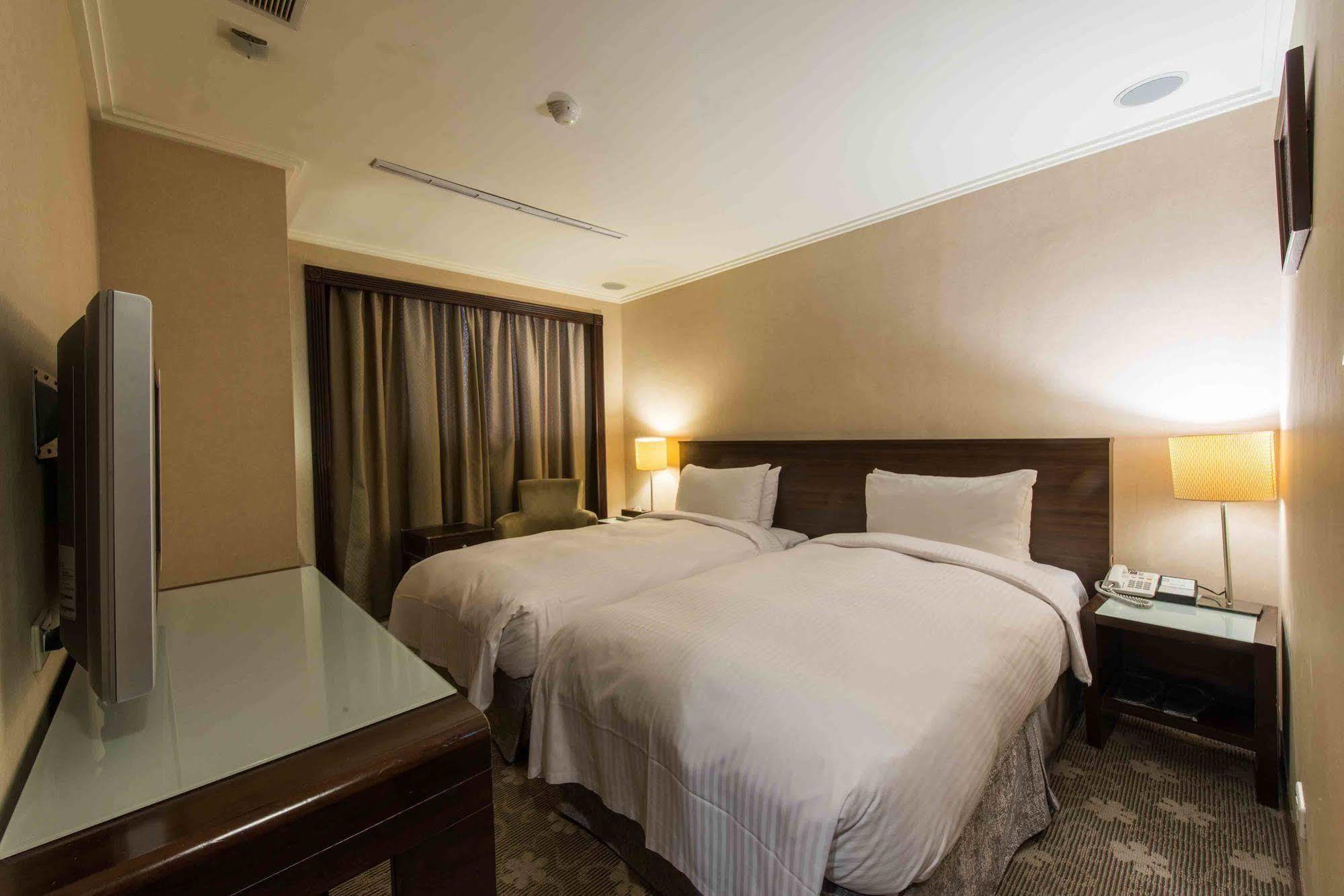 Wish Hotel Тайпей Екстериор снимка