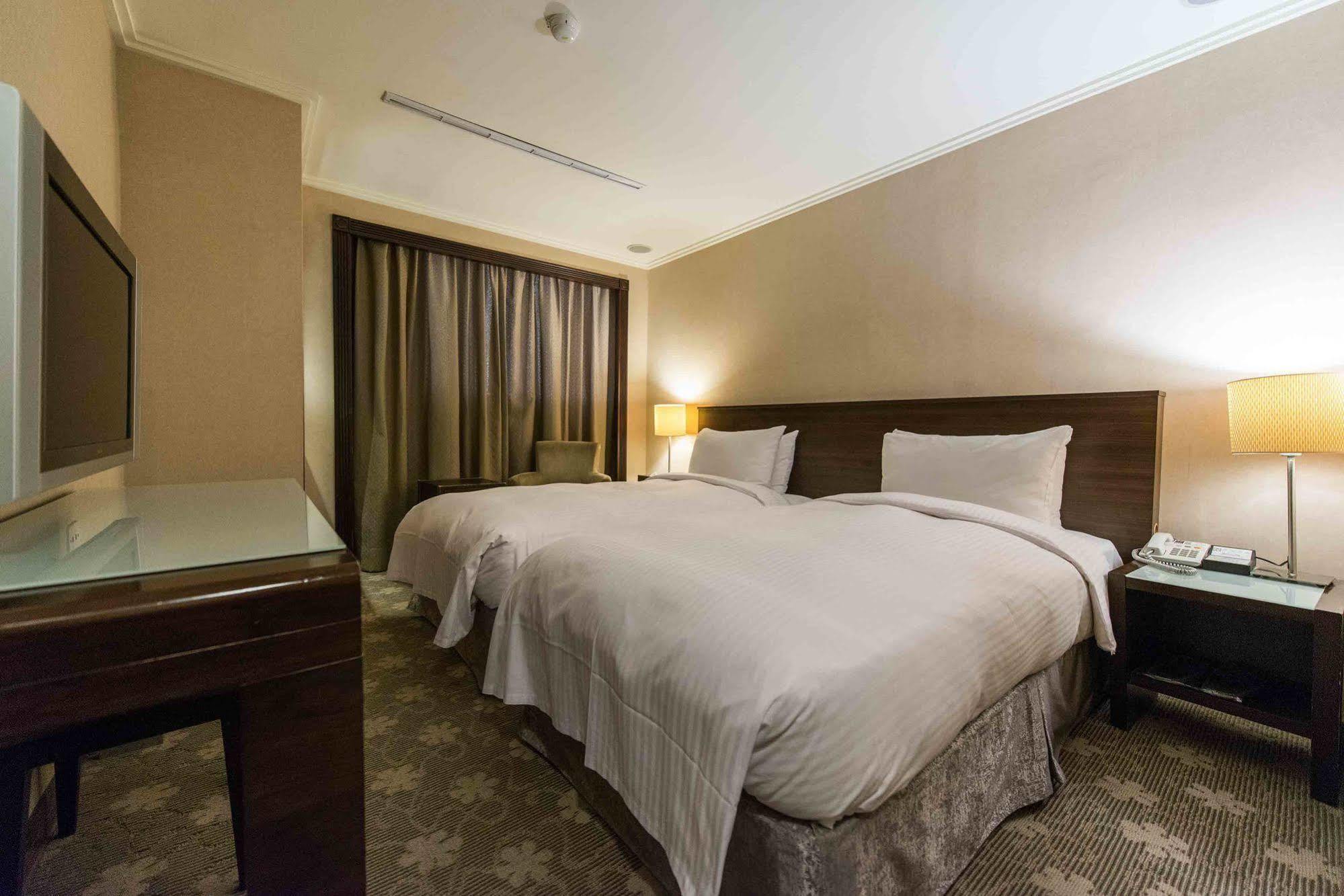 Wish Hotel Тайпей Екстериор снимка