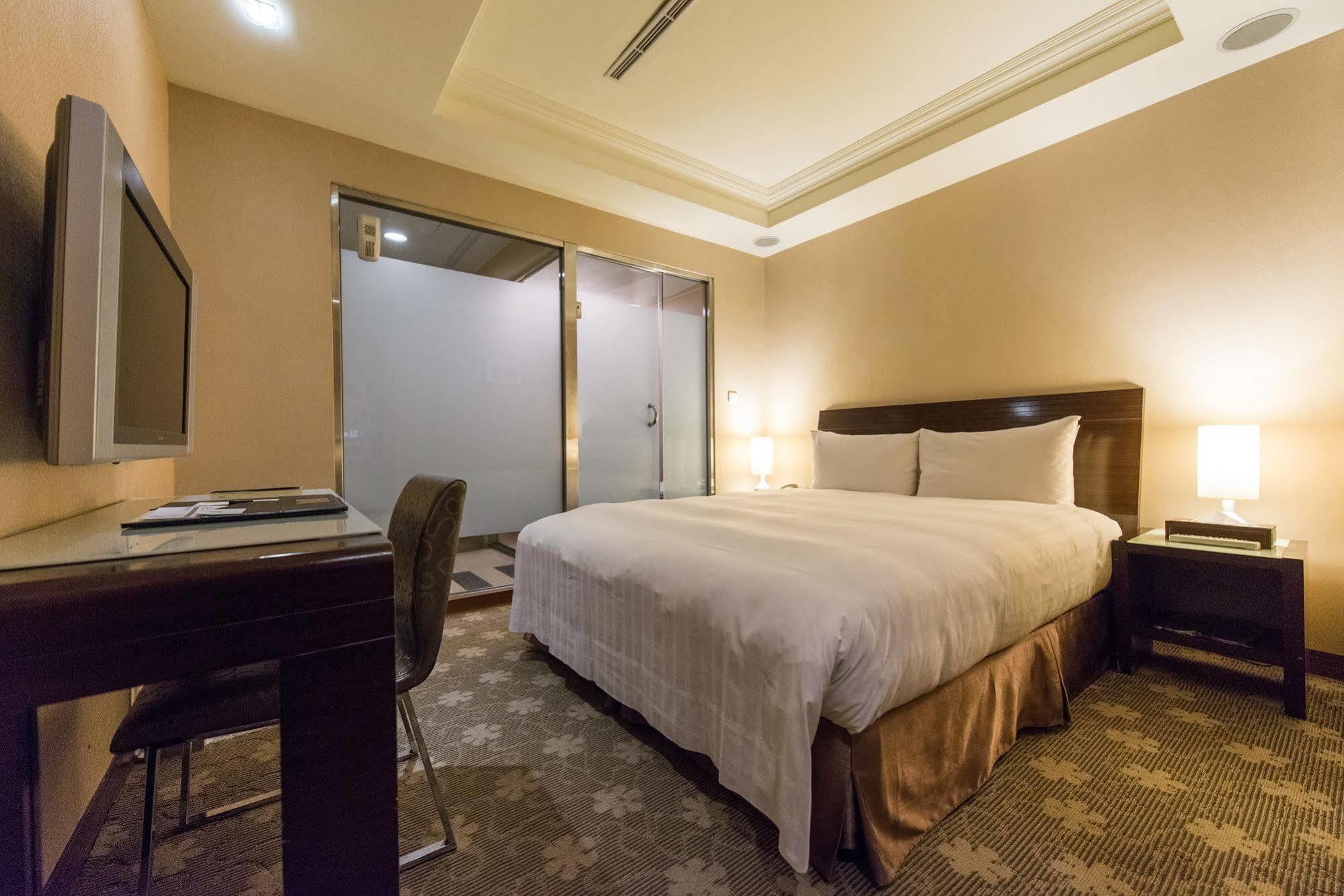 Wish Hotel Тайпей Екстериор снимка